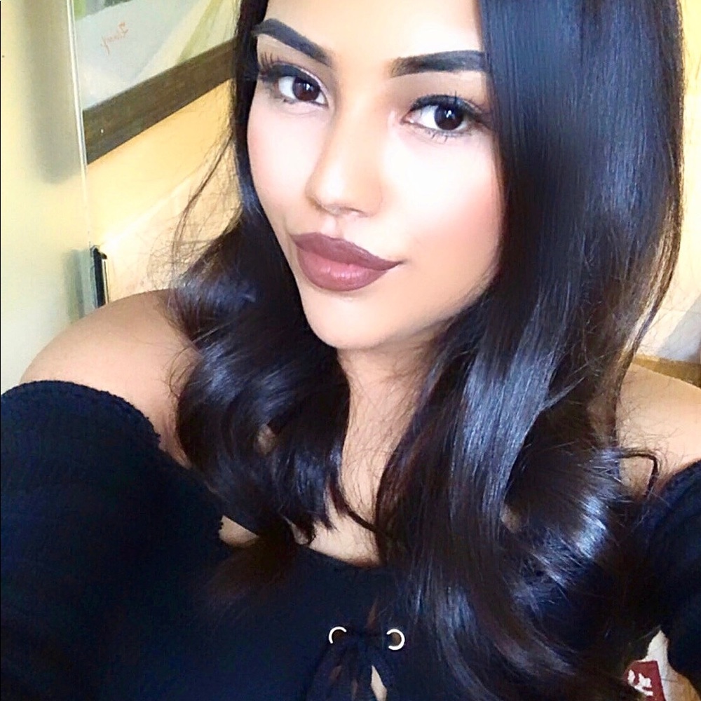 Meet your Posher, Maria